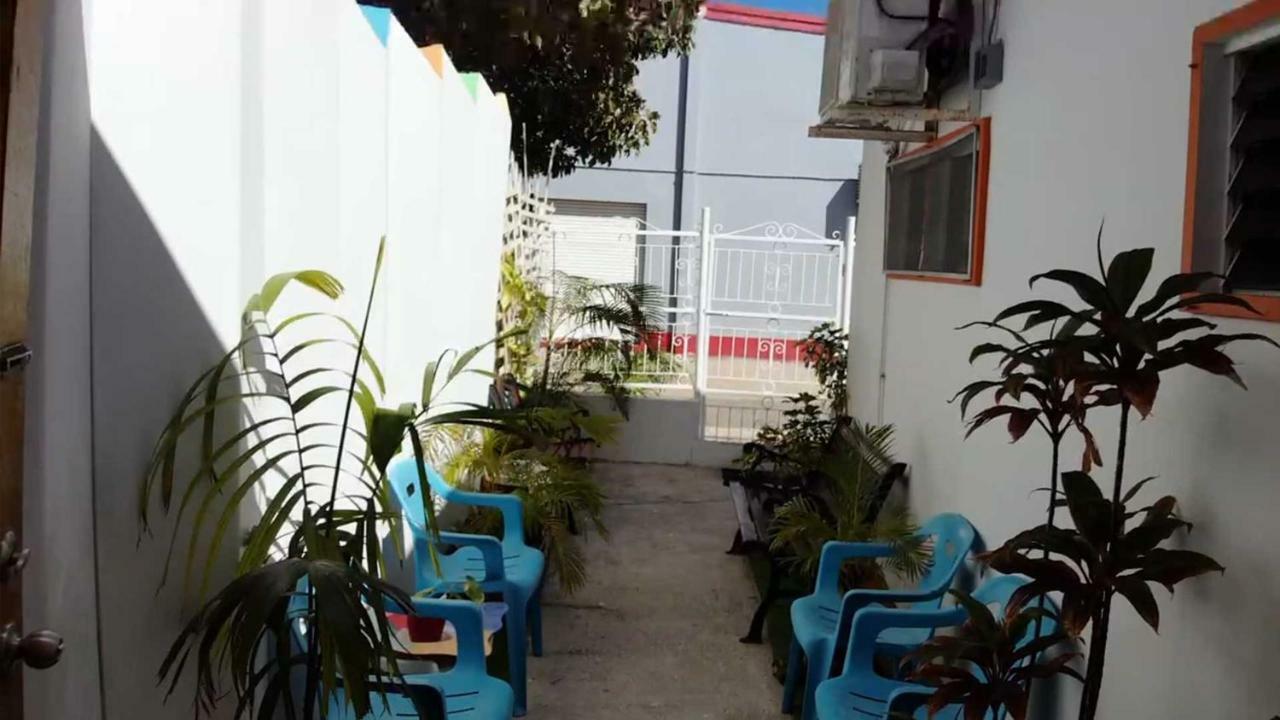 Hostel Room Aruba Oranjestad Eksteriør billede